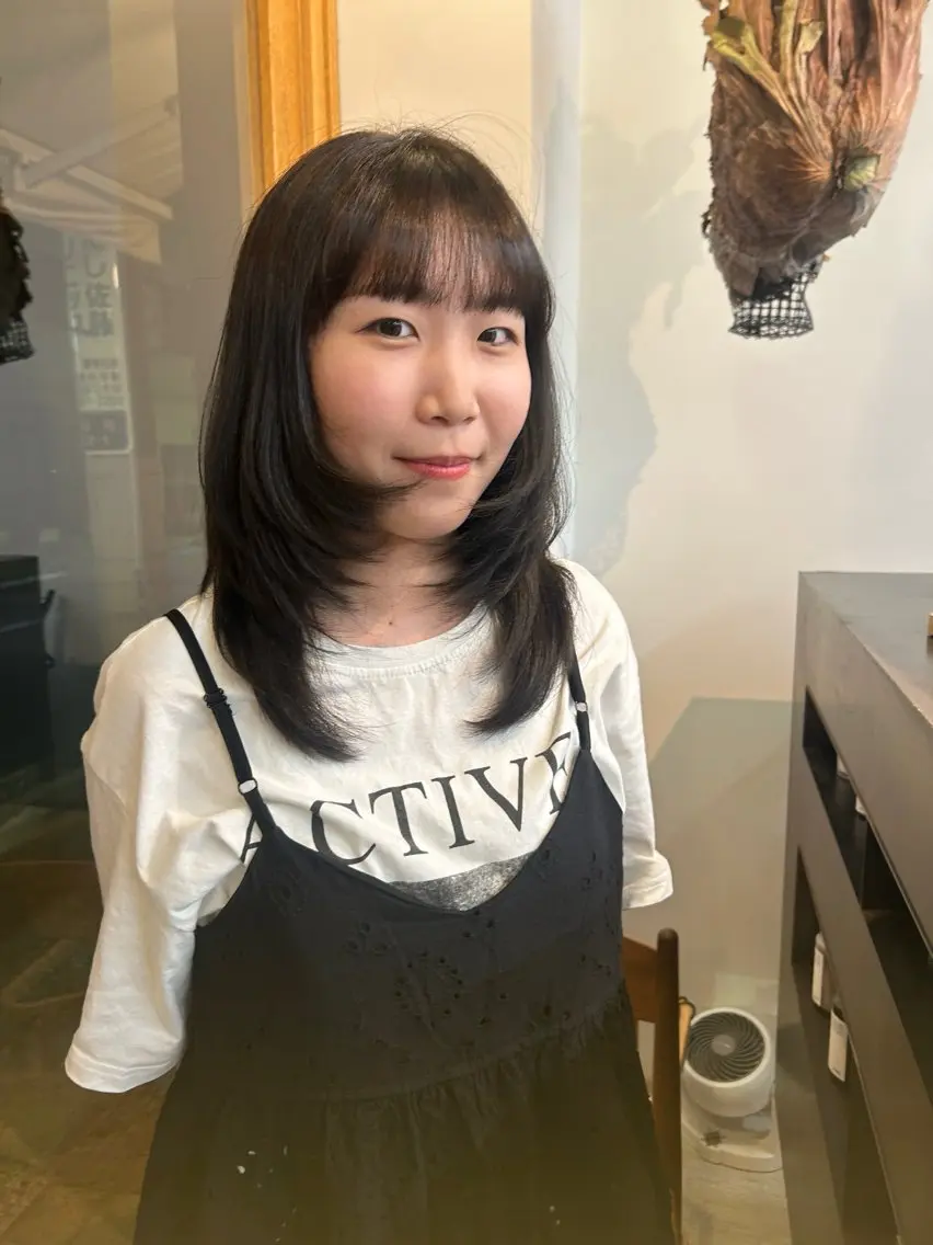 セミロング カラー ヘアカラー mirai __YENIのヘアスタイル