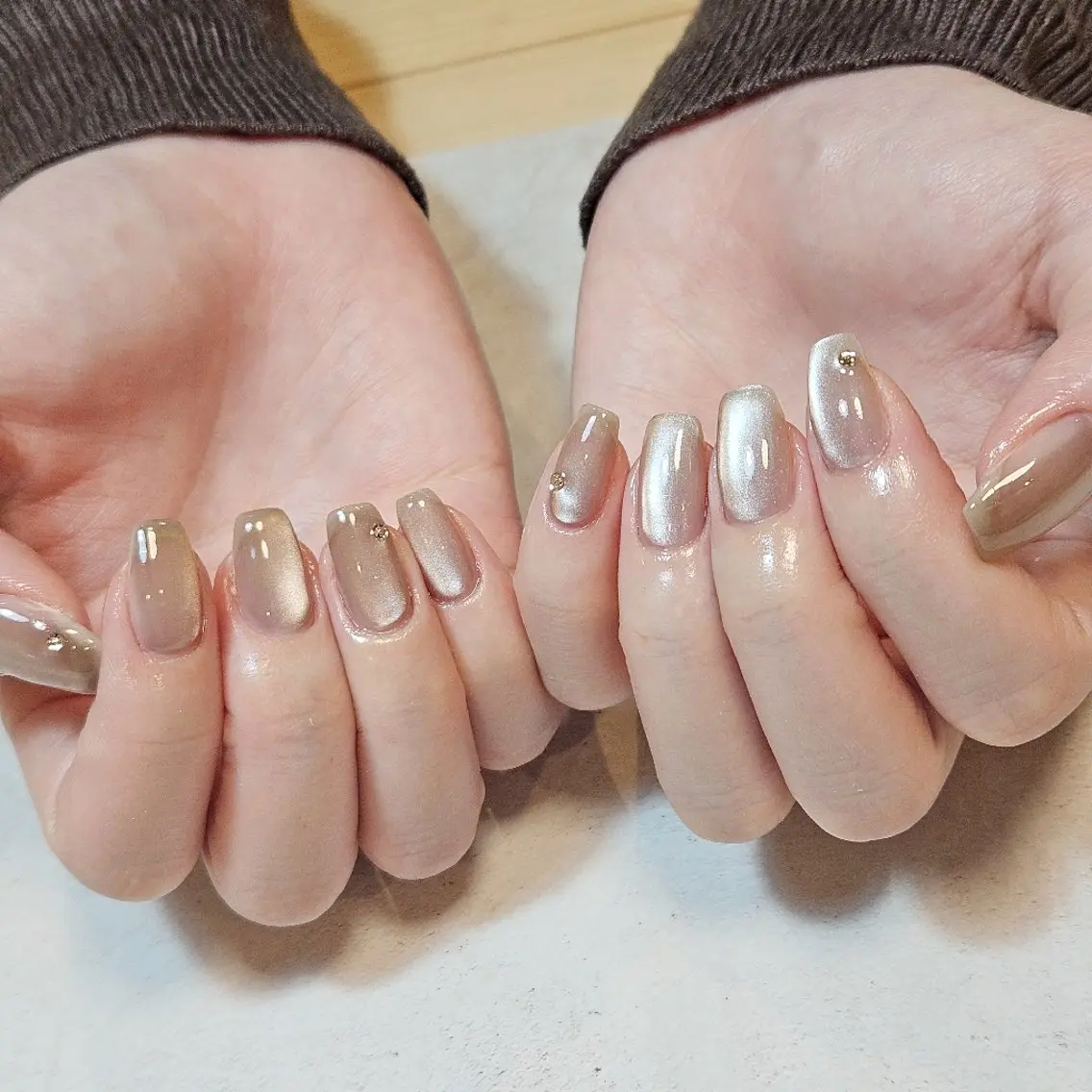 ネイル 氷ネイル・うるうるネイル キラキラネイル マグネットネイル シンプルネイル ストーンネイル ハンドネイル Nailsalon manoのネイルデザイン