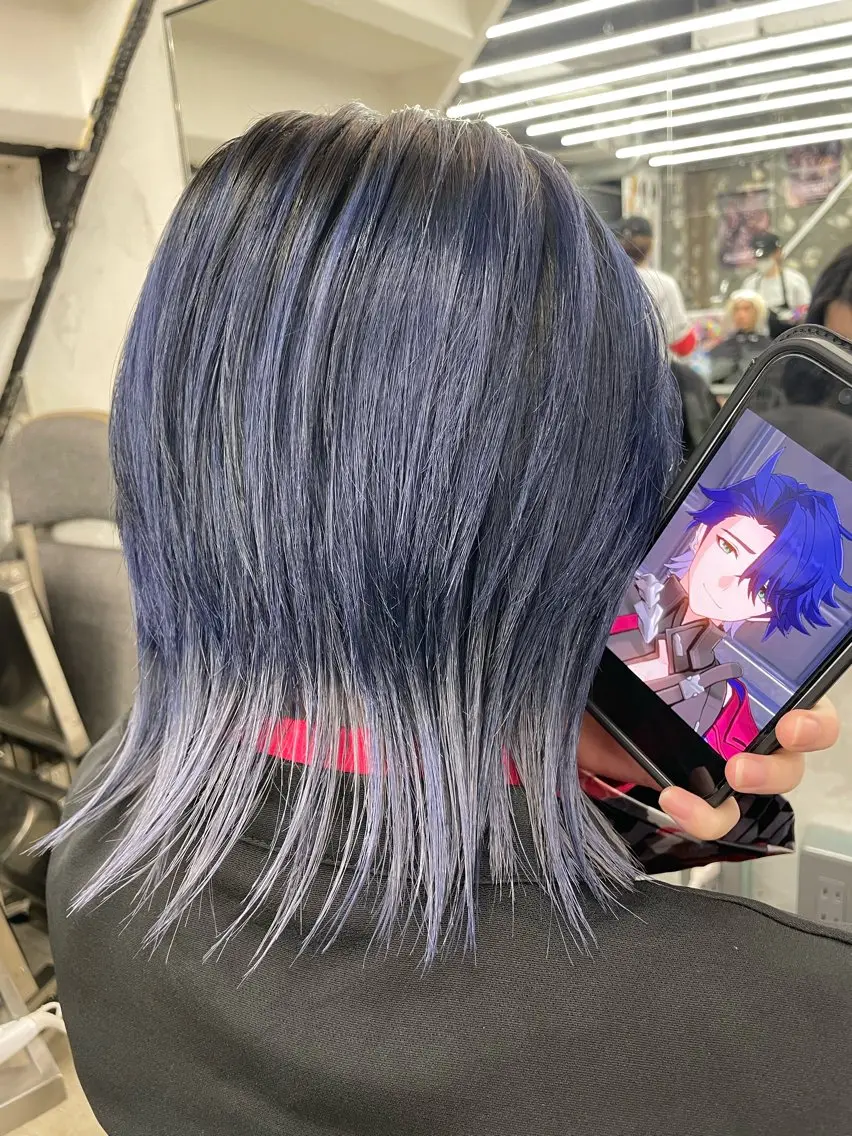 セミロング カラー インナーカラー 推し ブリーチ  髪質改善のヘアスタイル
