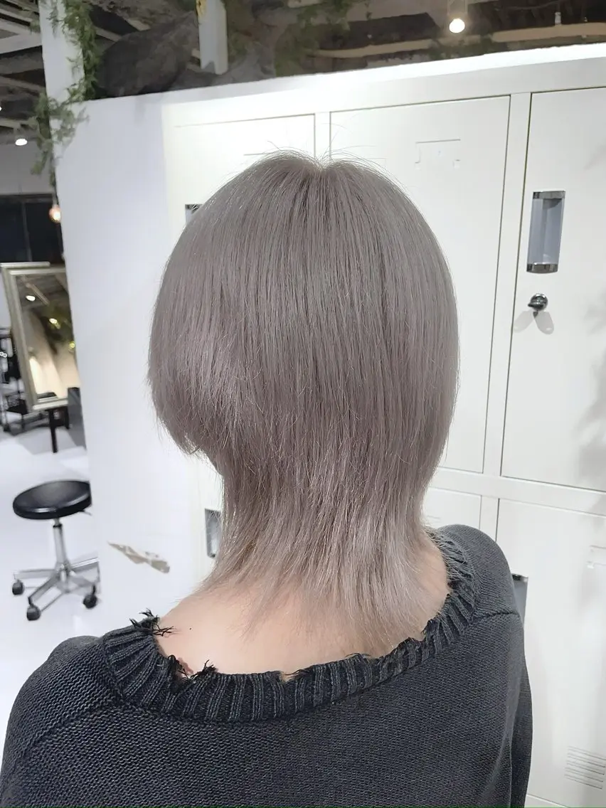 カラー ヘアカラー トリートメント メンズ/ハイトーン 【yoshiki】のヘアスタイル