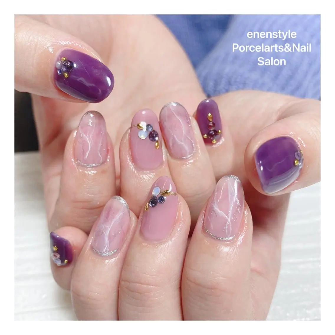 ミディアム ネイル ハンドネイル 🐾enen style 🐾のネイルデザイン