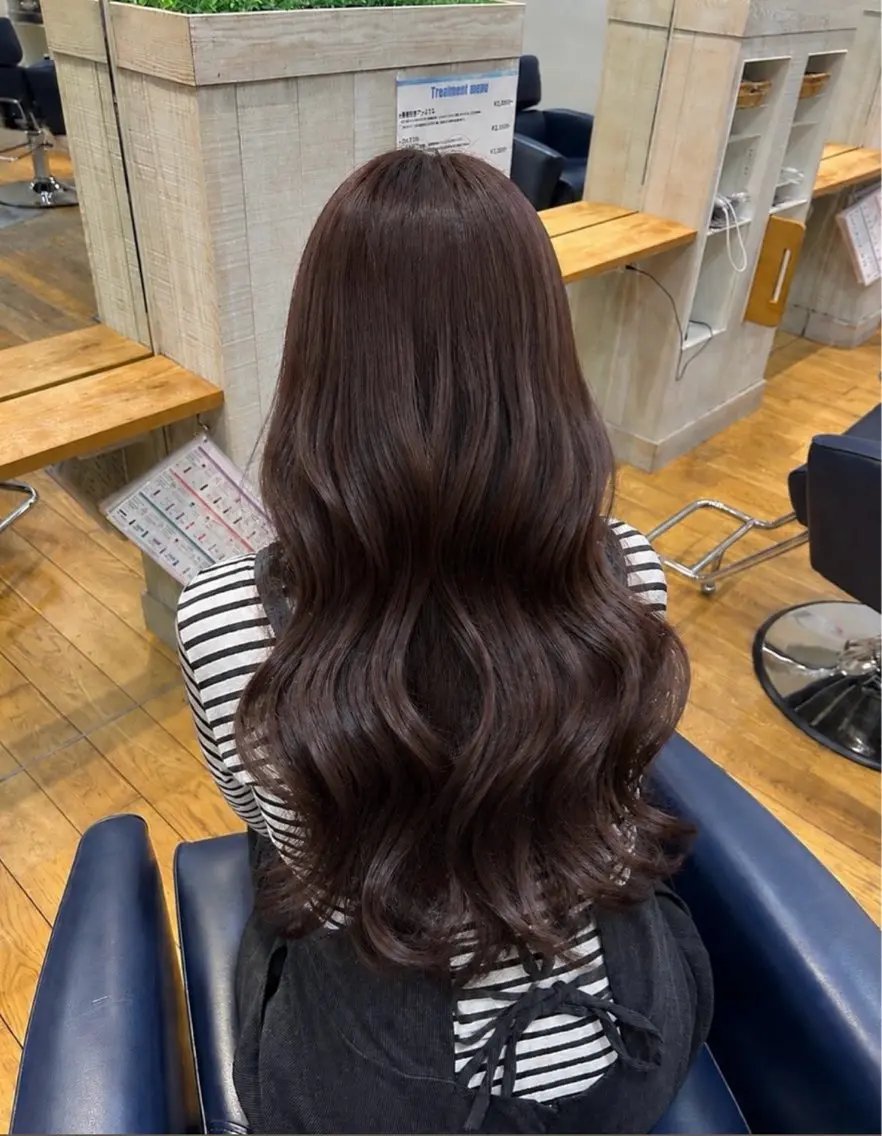 ロング 太田 絵麻のヘアスタイル