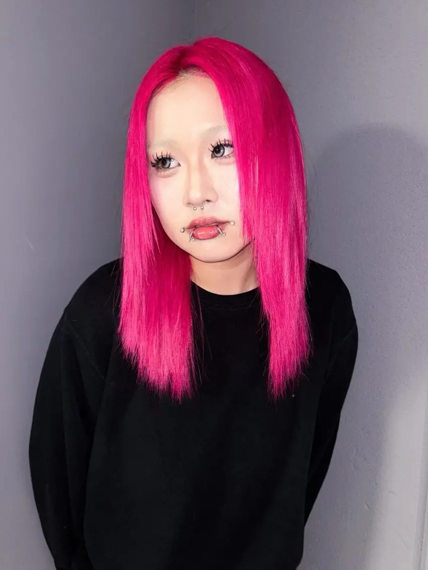 セミロング カラー ピンクカラー ヘアカラー デザインカラー /rioのヘアスタイル