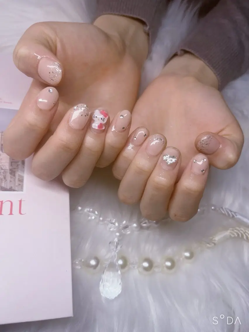 ネイル ハンドネイル CARAT カラットのネイルデザイン