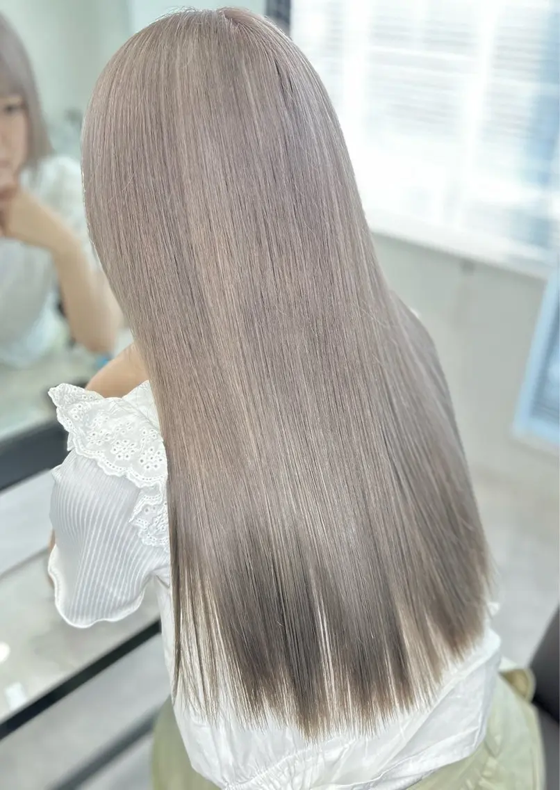 ロング シールエクステ エクステ 外国人風カラー 髪質改善 韓国風ヘア ヘアカラー 【elyts】 𝑲𝑶𝑼𝑲𝑰のヘアスタイル