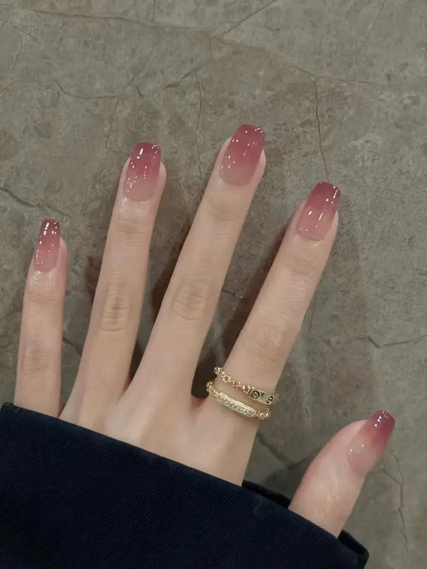 ネイル 🦄Miz🌈 （Qnail）のネイルデザイン