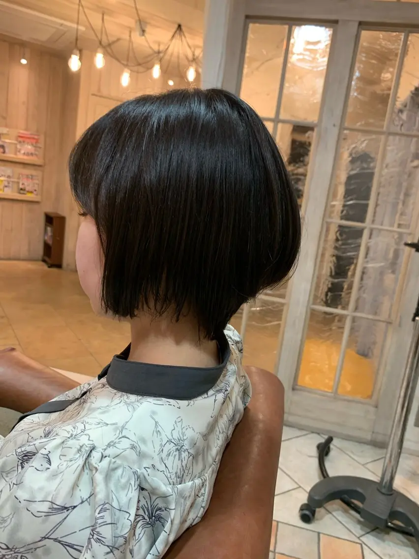 ショート amie by afloatのヘアスタイル