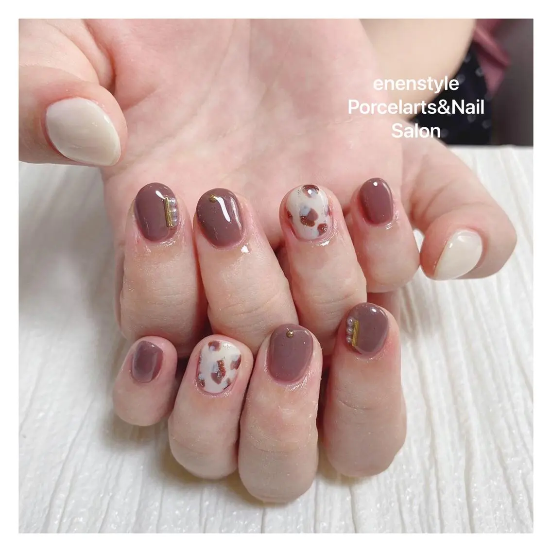 ショート ネイル ハンドネイル 🐾enen style 🐾のネイルデザイン