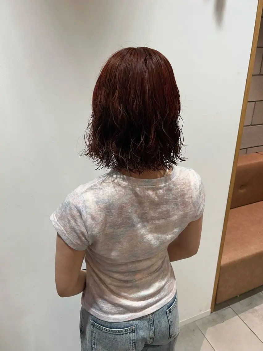 カラー ブリーチ ブリーチなしカラー 冨森 瑠海のヘアスタイル