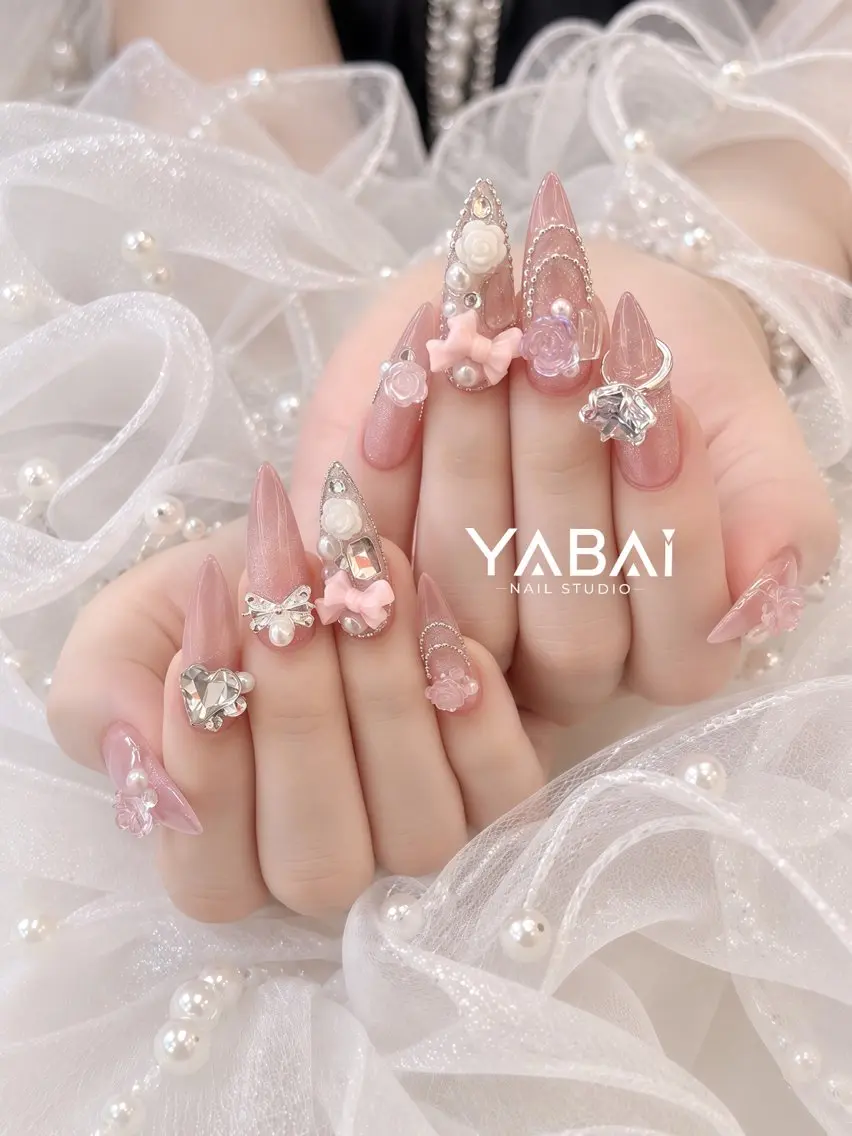 ネイル 持ち込み YABAI NAIL 本通店のネイルデザイン