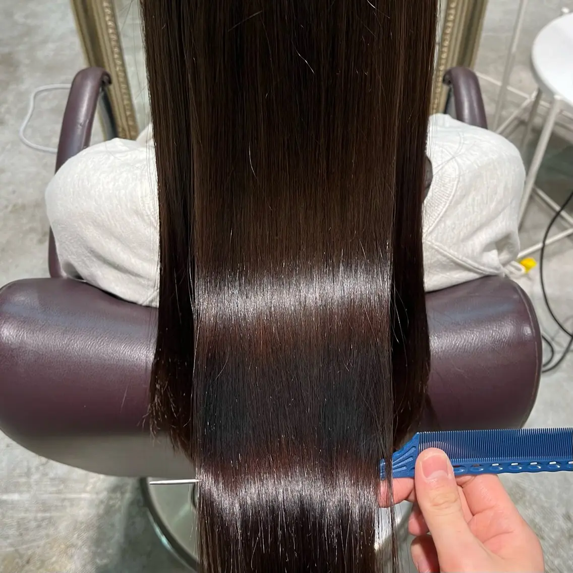 ロング 髪質改善 トリートメント ヘアカラー トリートメント フェザーパーマ🌙 毛流れ yuzukiのヘアスタイル