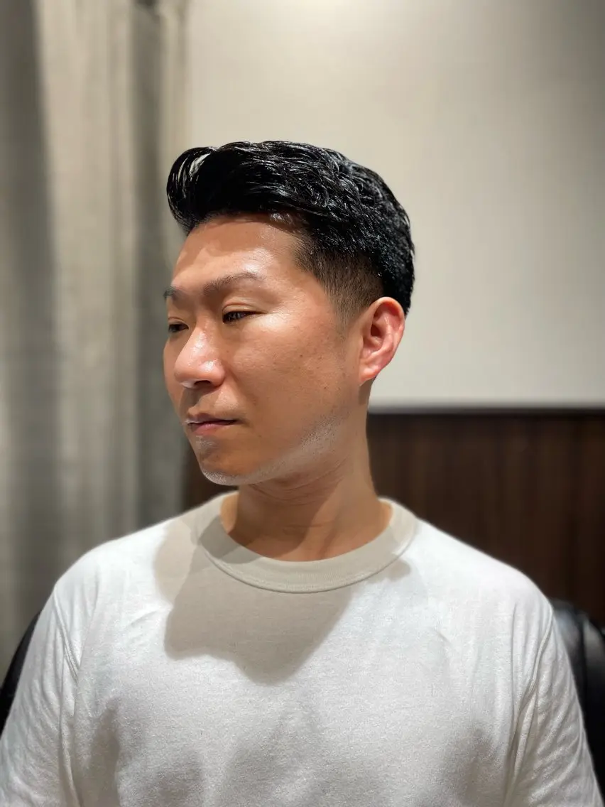 ショート 飯野 公紀のヘアスタイル