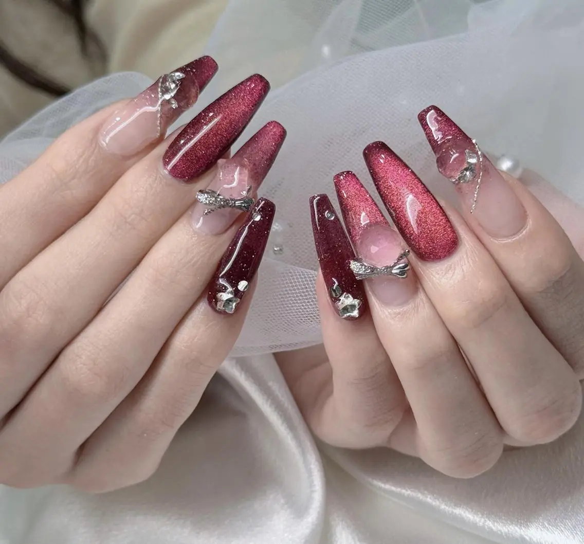 ネイル アートネイル オーロラネイル ブルー チークネイル フットネイル NAILS168 新大久保店のネイルデザイン