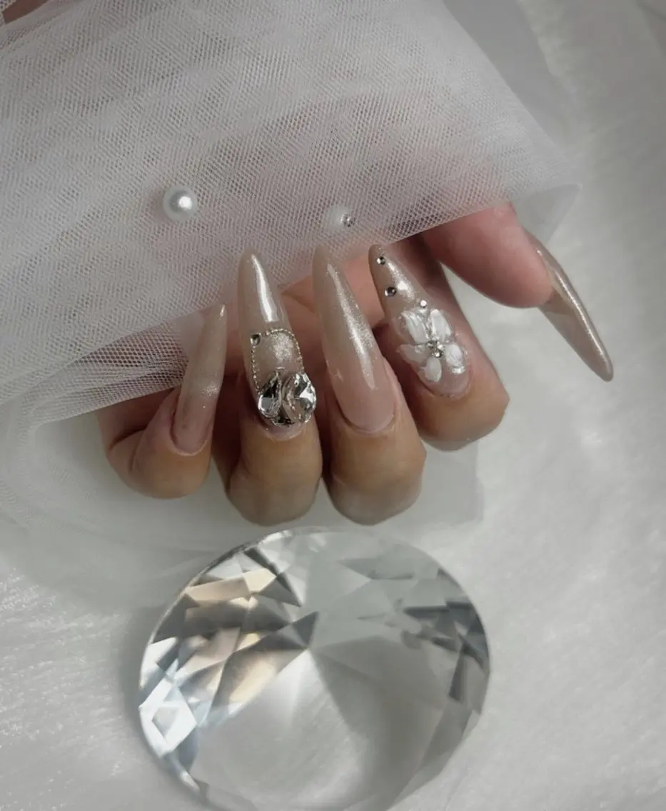 ネイル 長さ出し 持ち込み Luxe nailのネイルデザイン