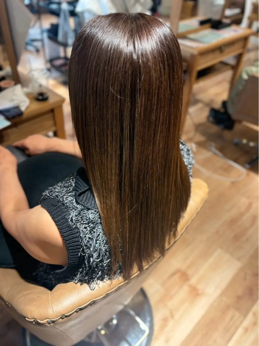ロング カラー 西村 雪菜のヘアスタイル