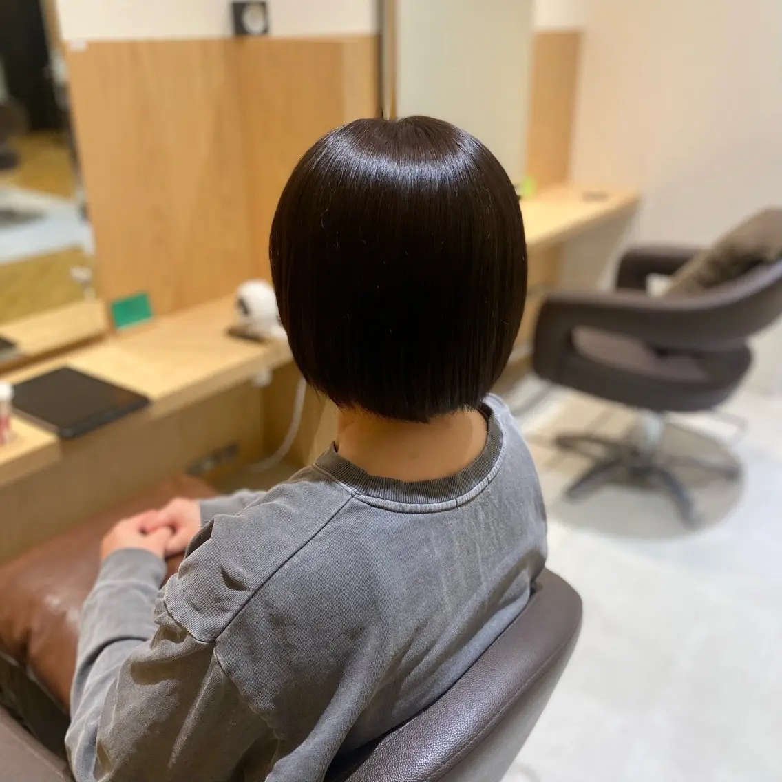 ショート カラー UNIX manakaのヘアスタイル