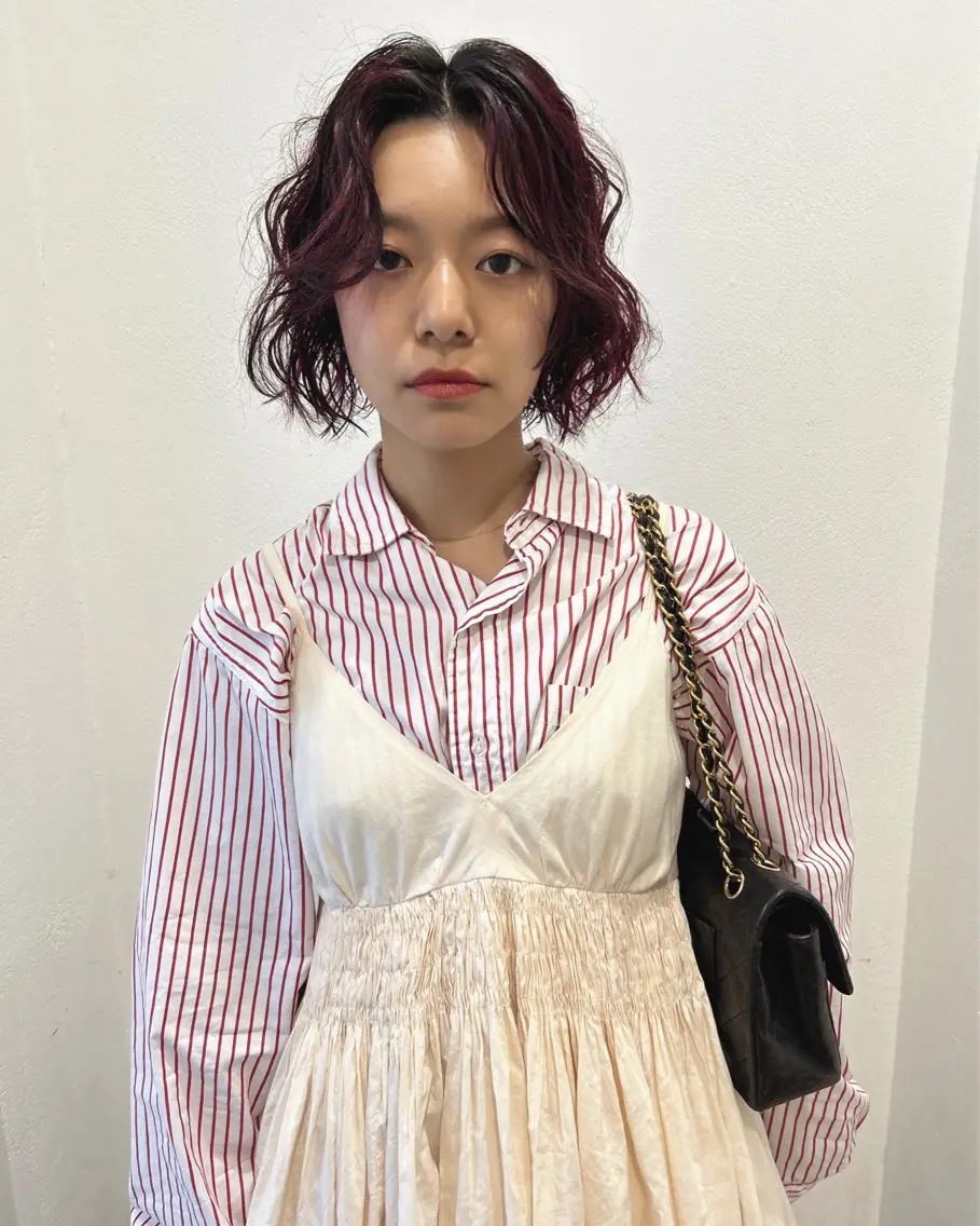 ショート カラー パーマ ボルドーカラー ボブ ニュアンスパーマ カット ヘアカラー パーマ 村上雅人 ナチュラルモードのヘアスタイル