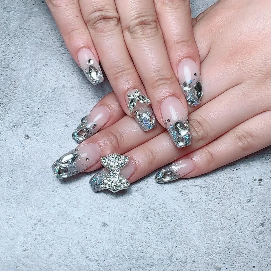 ネイル アートネイル ハート マグネットネイル 持ち込み ニュアンスネイル ハンドネイル Nailsalon Mimiy..♡のネイルデザイン