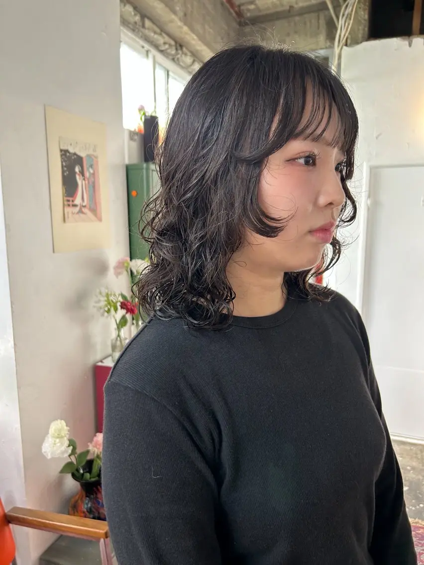 ミディアム パーマ ミディアムパーマ レイヤーカット カット パーマ maho/垢抜け カラーパーマのヘアスタイル