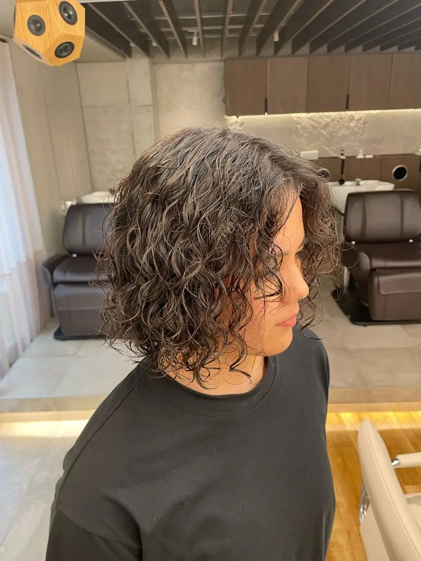 ミディアム パーマ 🎀レイヤー/パーマ カラー/ai🎀のヘアスタイル