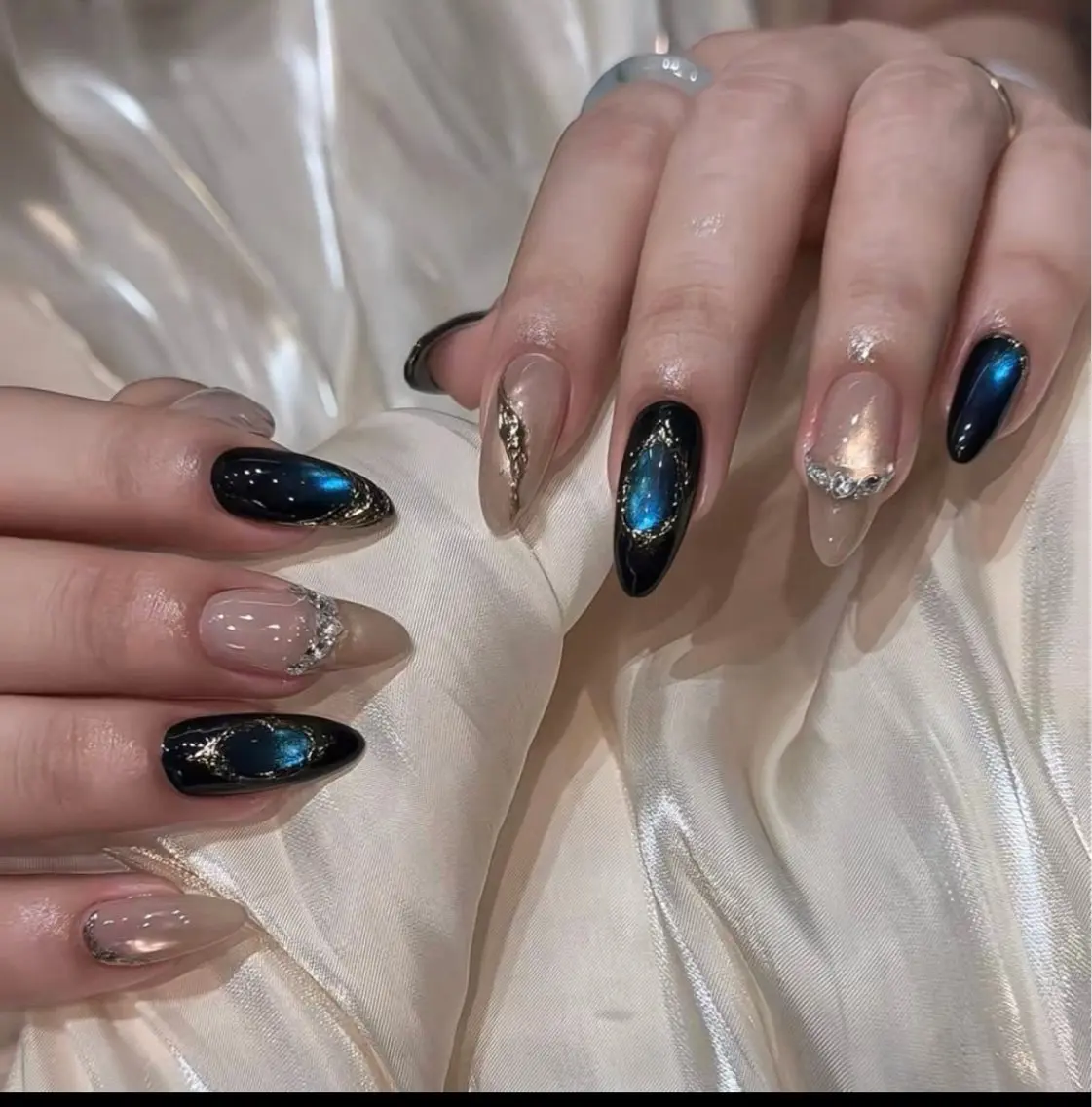 ネイル キラキラネイル マグネットネイル ぷっくりネイル 春ネイル ワンホンネイル ハンドネイル Candy Nailのネイルデザイン