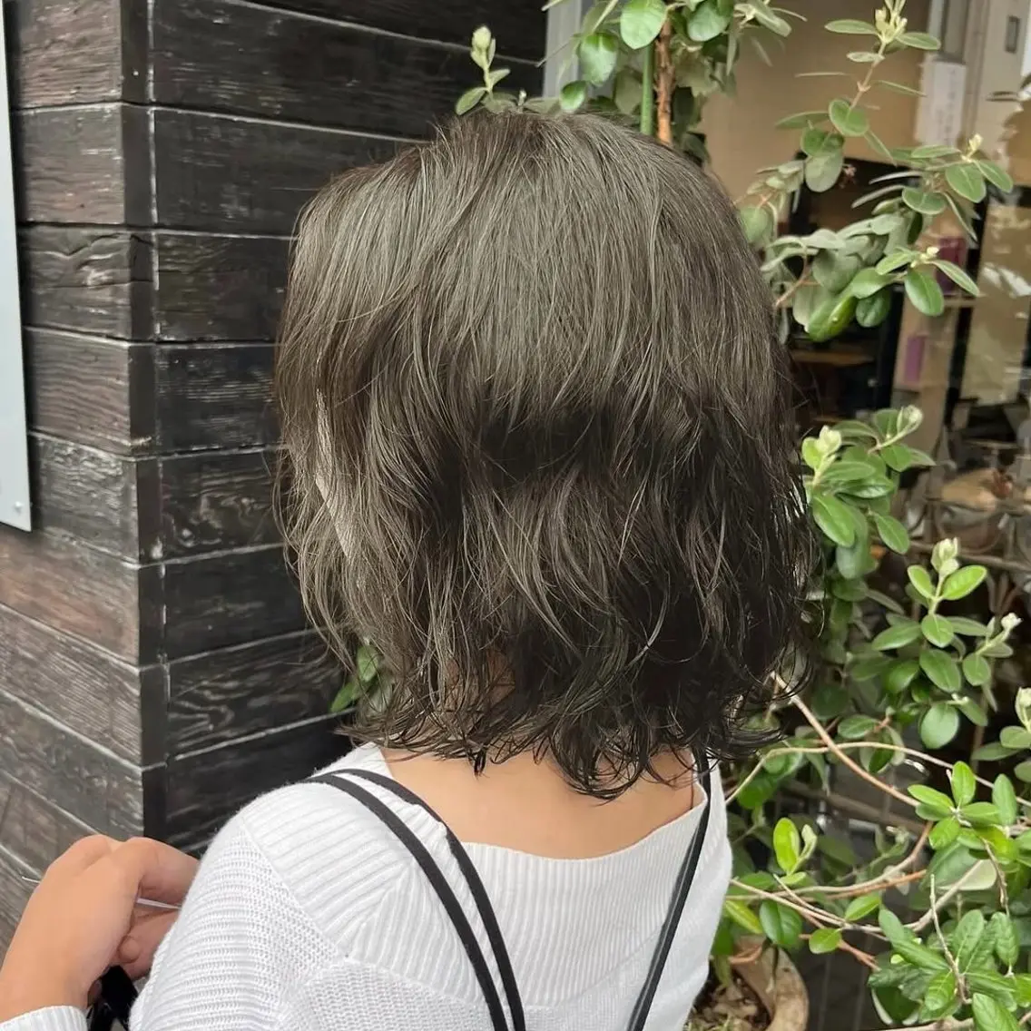 ミディアム ミディアムパーマ すがや ちひろのヘアスタイル