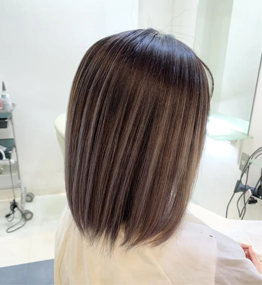 ショート カラー ブリーチ デザインカラー グラデーションカラー ヘアカラー 渡辺 健太のヘアスタイル