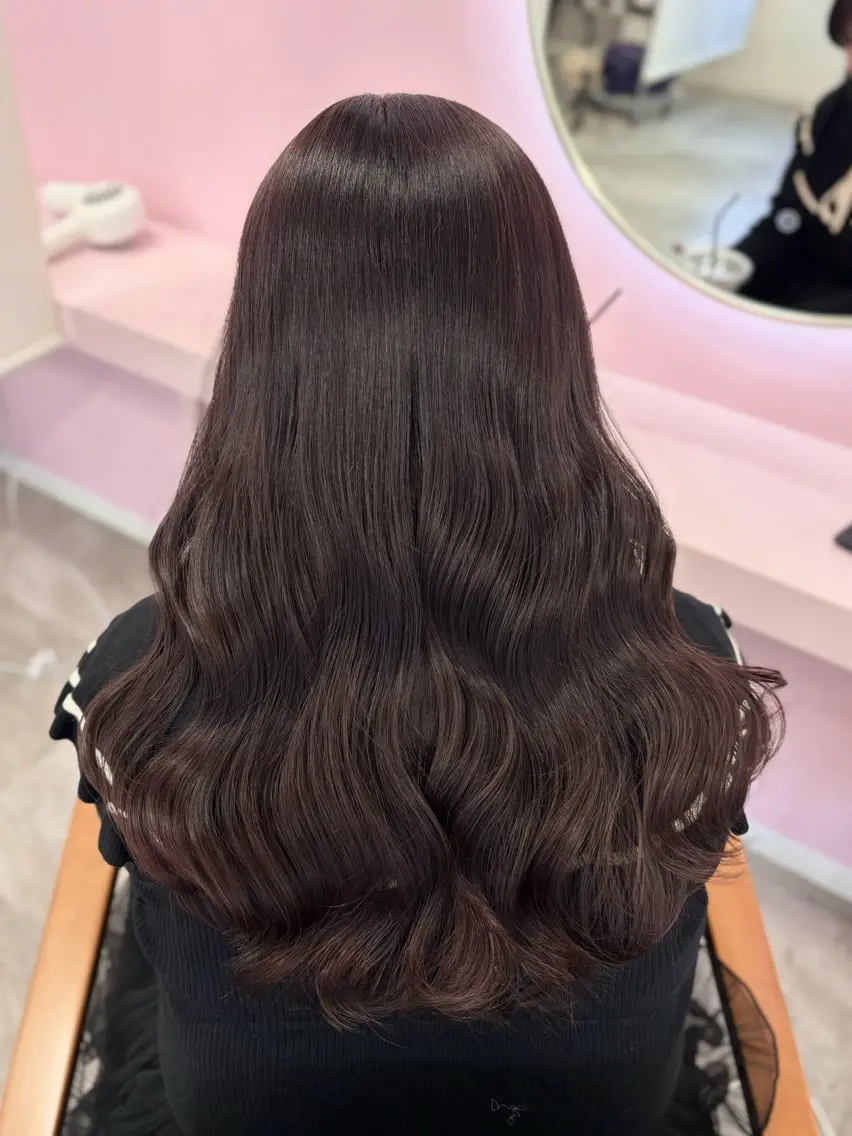 ロング カラー ヘアアレンジ ラベンダーカラー 𝑴𝒊𝒌𝒖💝 透明感モテカラーのヘアスタイル