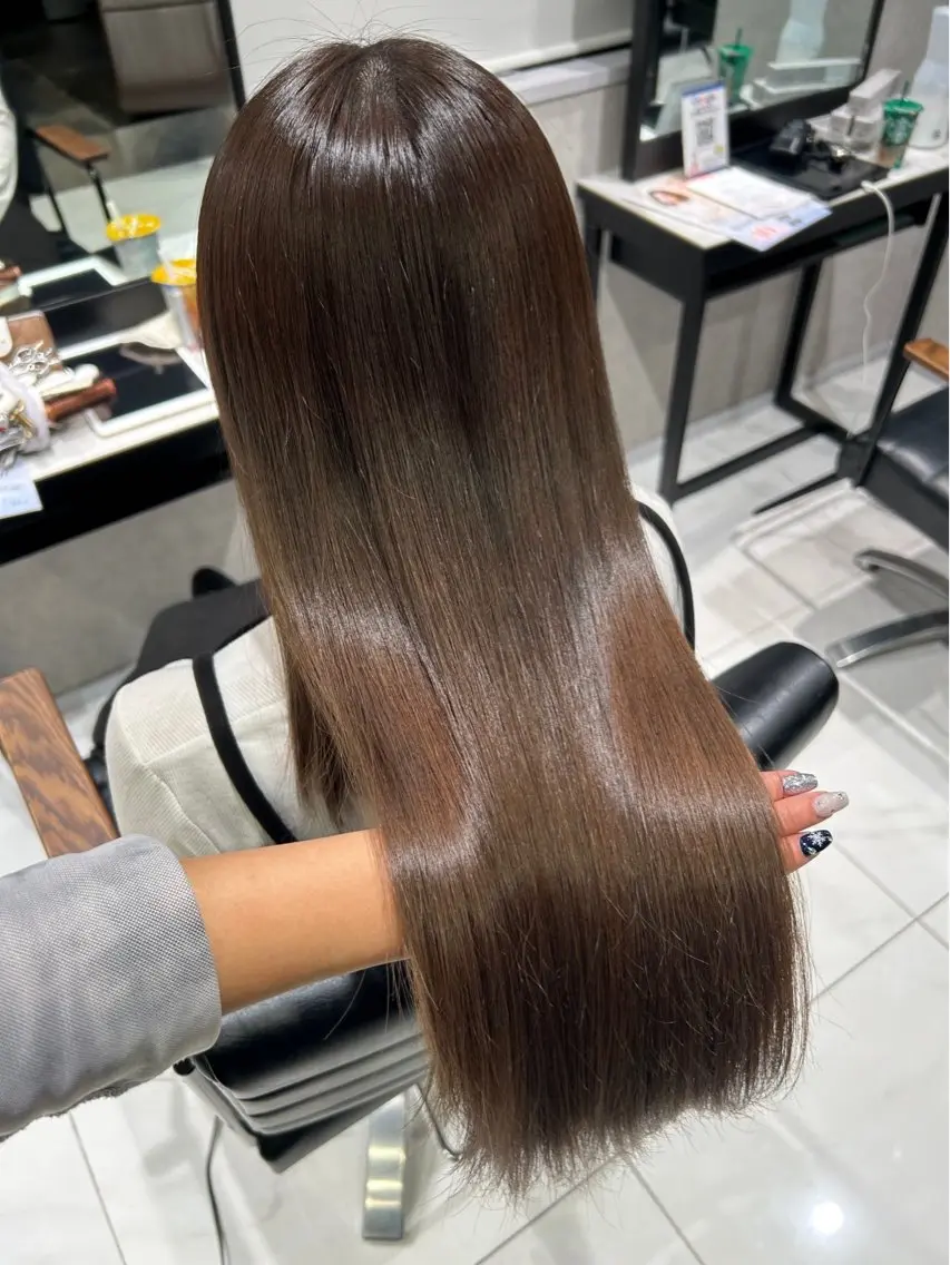 透明感カラー×顔周り mizuki🫧のヘアスタイル