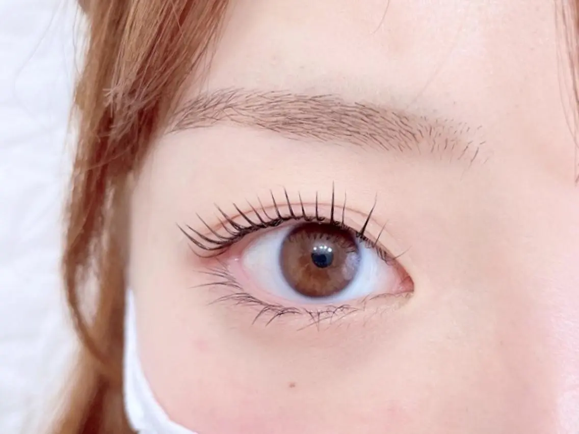 マツエク・マツパ エルフ 伊藤愛莉の眉毛・アイブロウイメージ