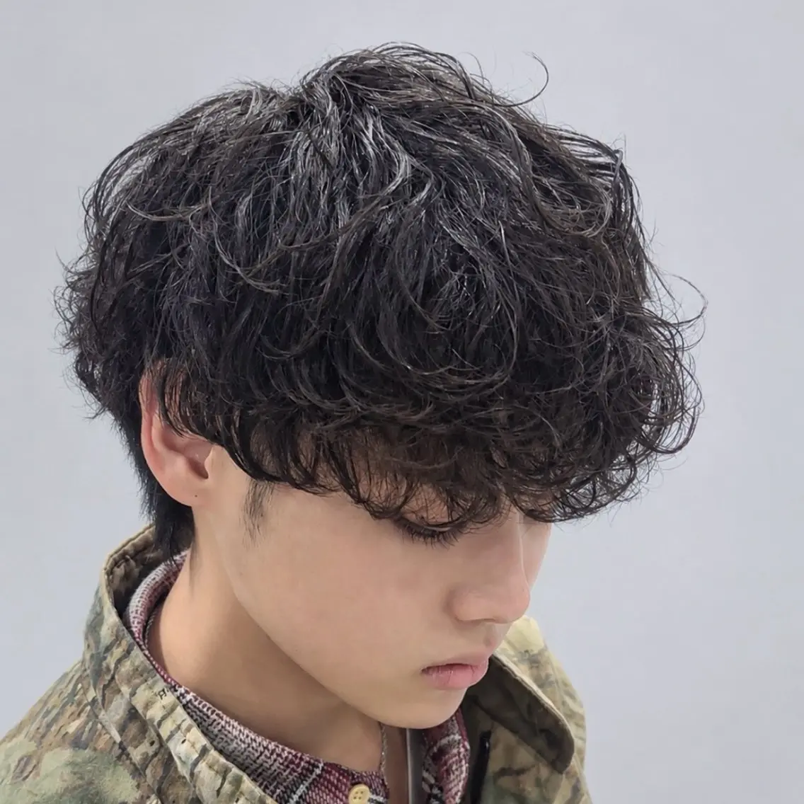 セミロング パーマ メンズ メンズパーマ セミロングパーマ カット パーマ ヘアセット yukiho❤️ GAUDI 池袋のヘアスタイル