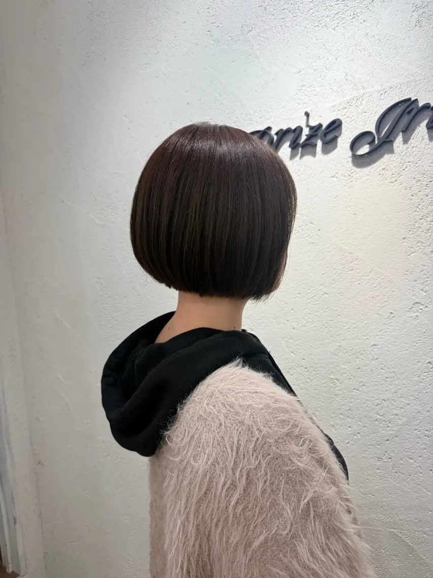 ショート ボブ NANA💎やわらか 透明感ダブルカラーのヘアスタイル