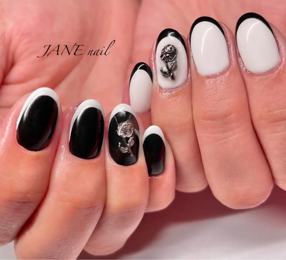 ネイル フットネイル フレンチネイル 冬ネイル ハンドネイル Nail Salon JANEのネイルデザイン