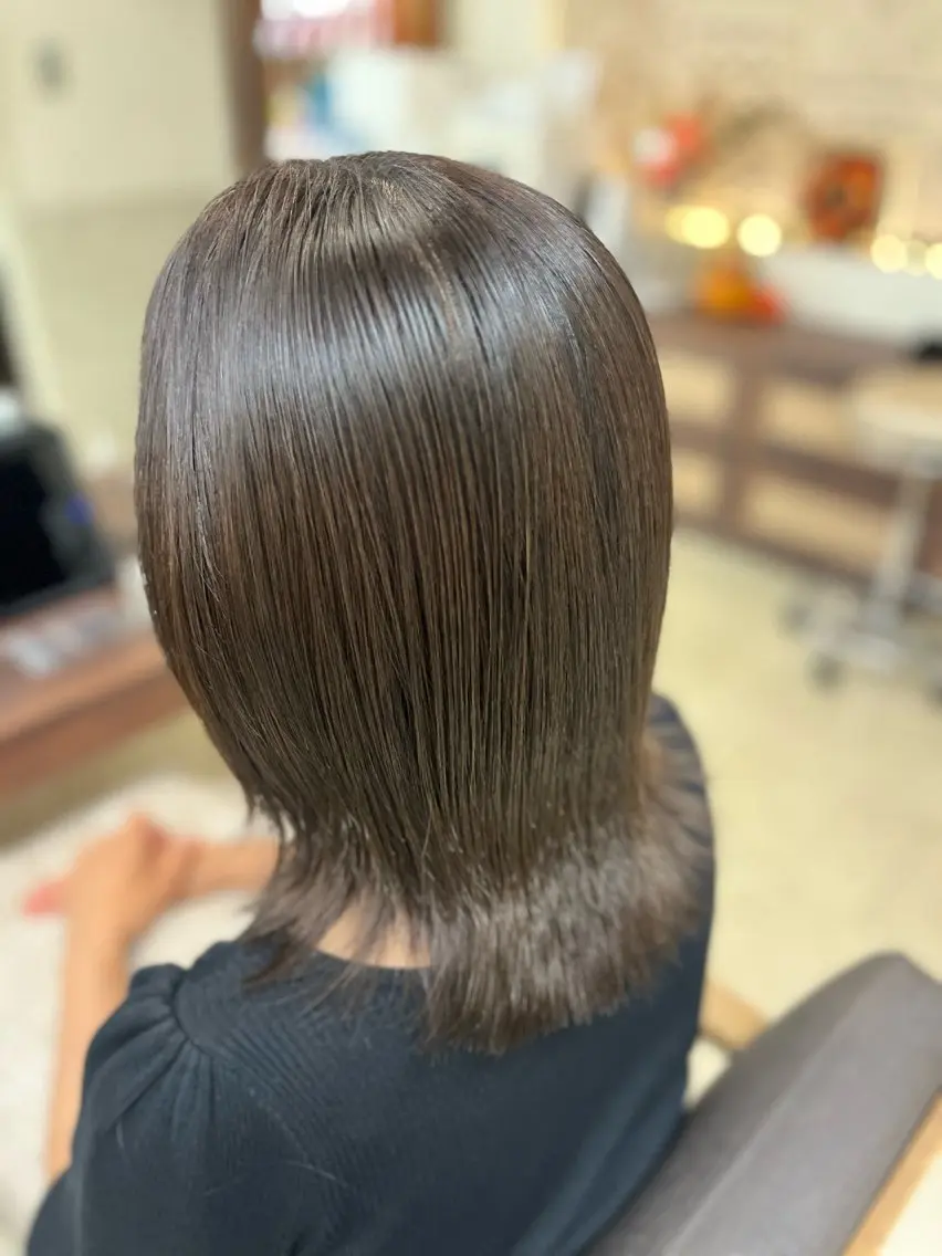 ミディアム カット トリートメント Aina🩶 レディースカット🩶のヘアスタイル