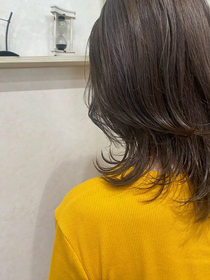 ミディアム カラー ブリーチ ブラウンカラー ダブルカラー イルミナカラー オリーブカラー N°jemica 🫧REIKA🫧のヘアスタイル