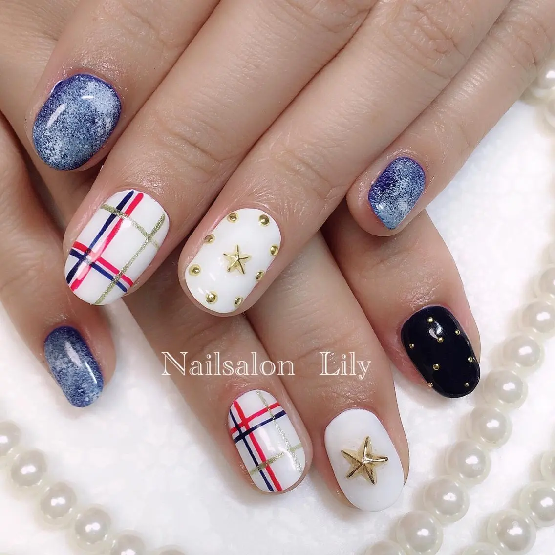 ネイル Lily*nail 🌻Mii🌻のネイルデザイン