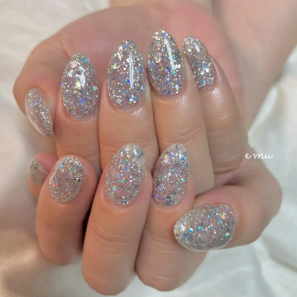 ネイル ラメ(グリッター) ワンカラーネイル シンプルネイル ハンドネイル nail salon e'mu💐のネイルデザイン