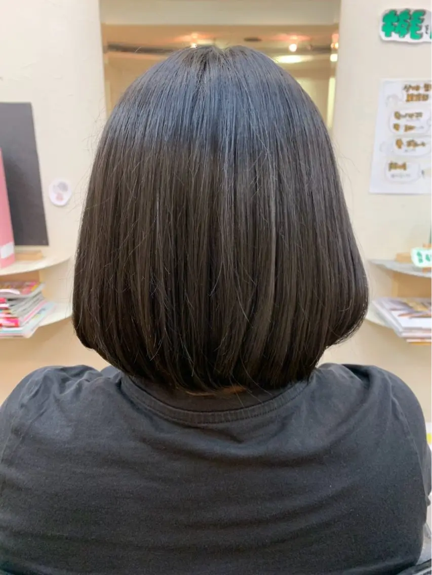 ミディアム ボブ トリートメント カット トリートメント 縮毛矯正モデル募集中 美容室HATSUのヘアスタイル