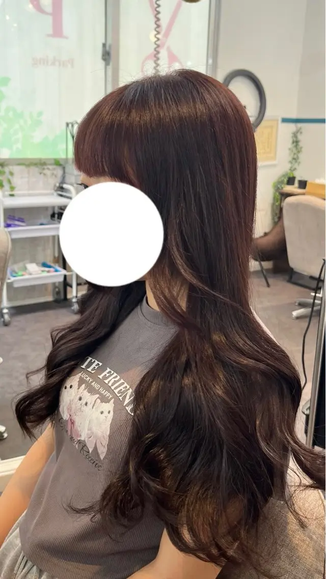 ロング カラー 比嘉 マリンのヘアスタイル