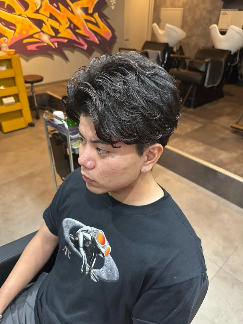 パーマ メンズ フェザーパーマ メンズパーマ カット パーマ ひめ 𓍯のヘアスタイル