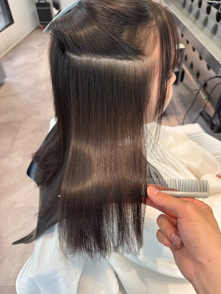 セミロング パーマ 縮毛矯正 北村 岳久翔のヘアスタイル