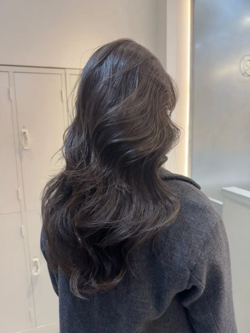 ロング くびれヘア レイヤーカット カット ヘアカラー トリートメント プチプラで可愛く☆ 髪質改善 こうきのヘアスタイル