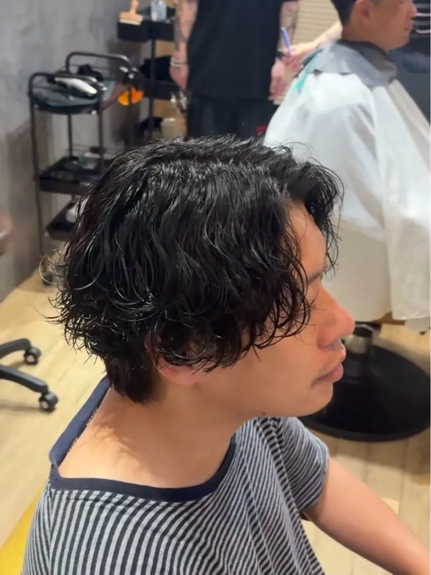パーマ メンズ カット パーマ メンズカット/センタ ーパート /マミヤのヘアスタイル