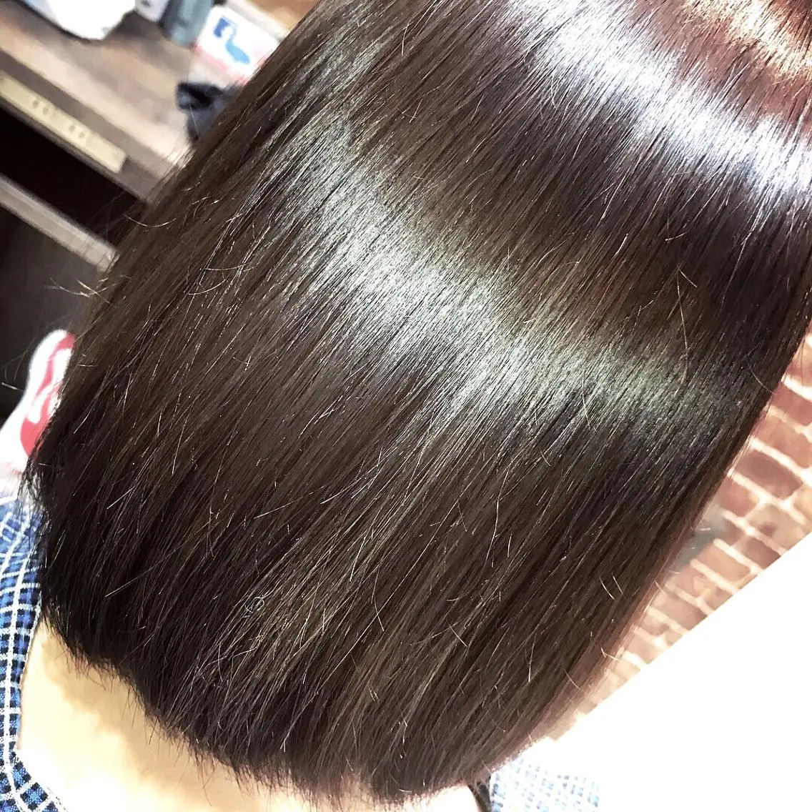 ショート カラー コミヤ チナミのヘアスタイル
