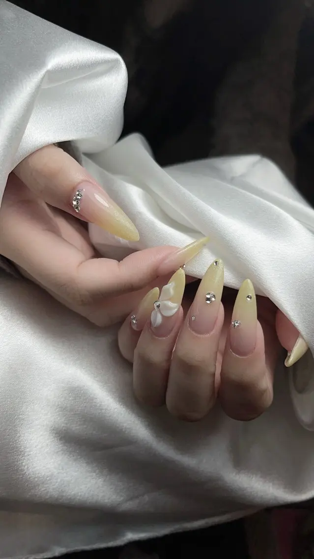 ネイル ハンドネイル SHE Nailのネイルデザイン