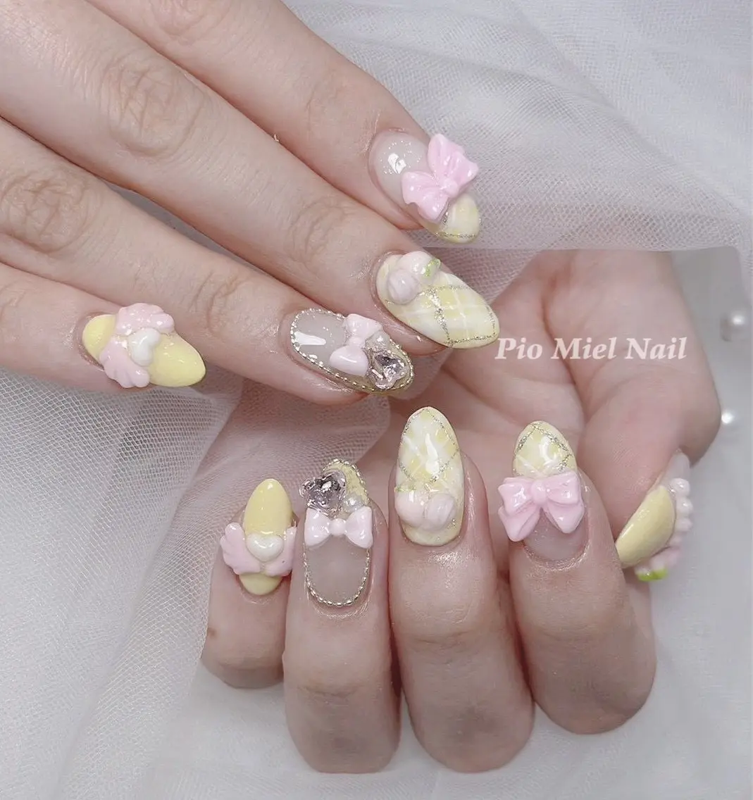 ネイル ハンドネイル HANA 長さだしのネイルデザイン