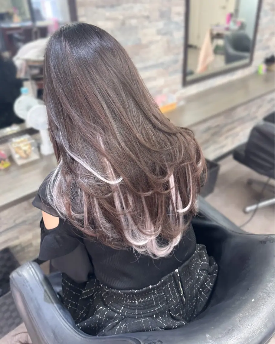 ロング カット エクステ ハイトーンエクステ 🎩カズキ🎩のヘアスタイル