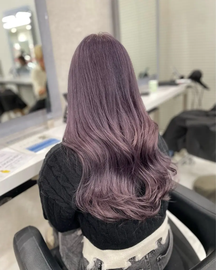 ロング カラー ヘアカラー 佐藤 笑瑠のヘアスタイル