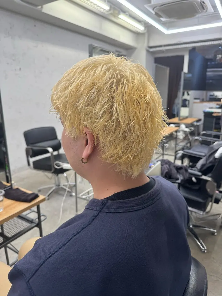 ショート カラー メンズ メンズブリーチ メンズショート スパイキーショート ブリーチ 抜きっぱなしブロンド カット ヘアカラー トリートメント 💈メンズ特化💈 TASUKUのヘアスタイル