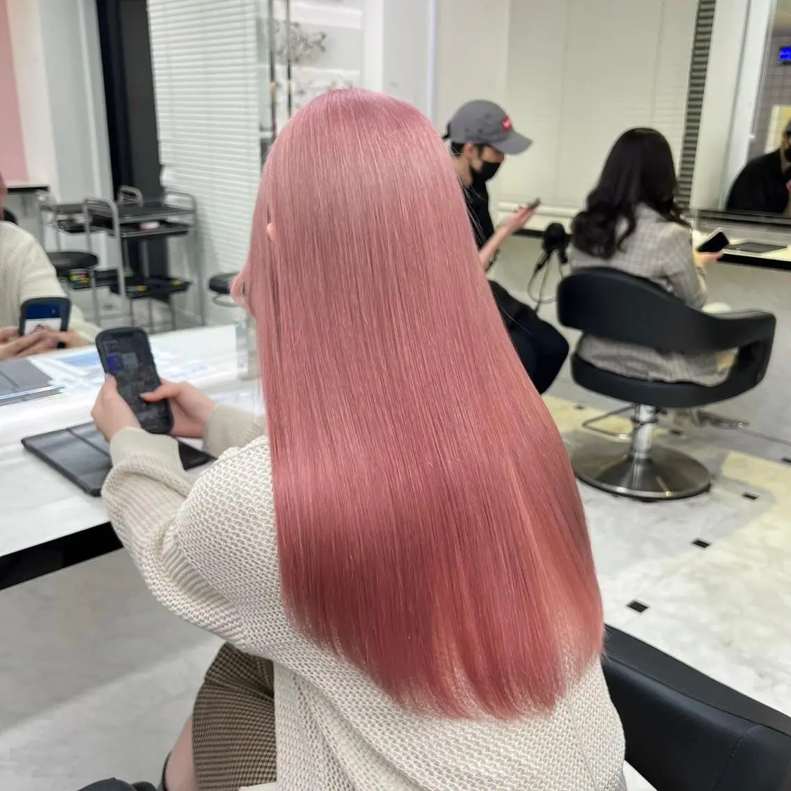カラー ヘアカラー ♥️韓国風透明感 暖色misa♥️のヘアスタイル